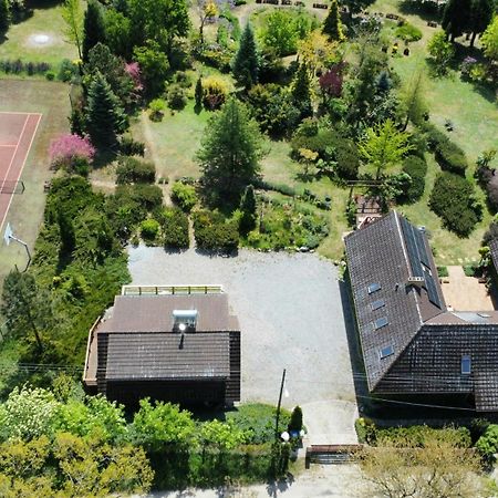 Dom Pod Roza Wiatrow: Tranquil Retreat Near Miedzyzdroje Villa Exterior photo