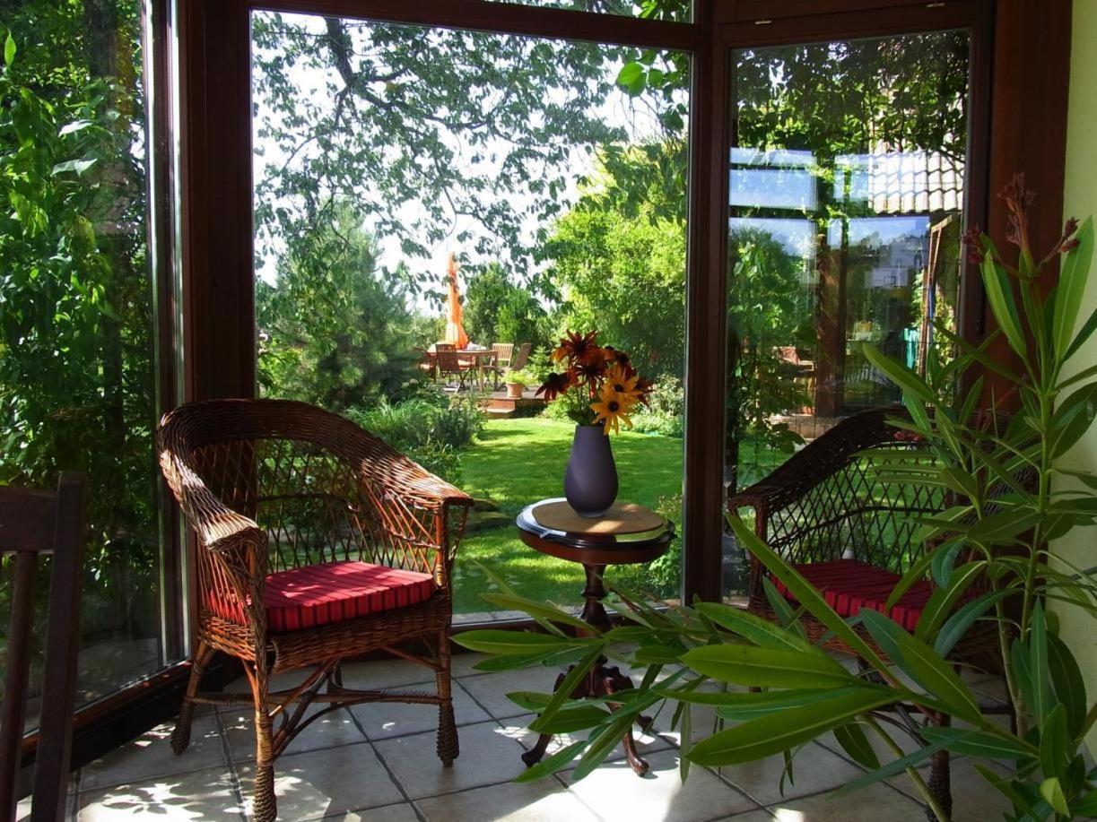 Dom Pod Roza Wiatrow: Tranquil Retreat Near Miedzyzdroje Villa Exterior photo